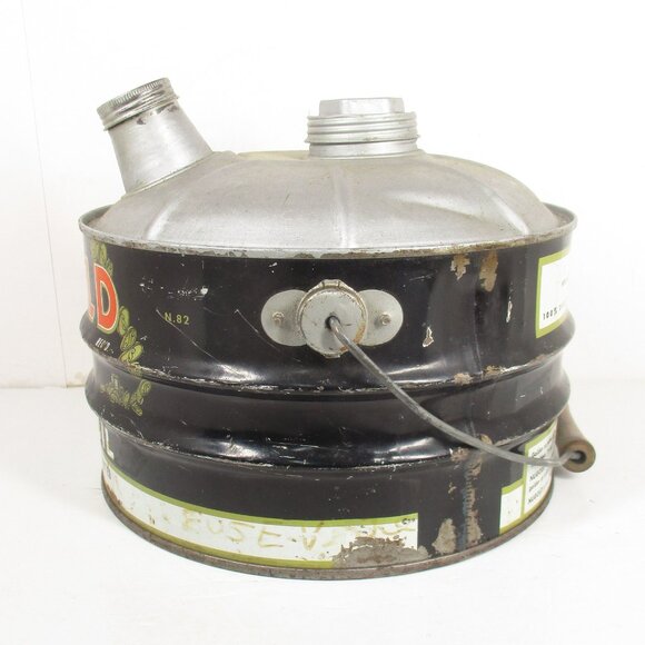 NUGOLD 2 Gallon Oil Can Canadian Tire Corporation Limited Gas Oil Tin - Picture 4 of 9